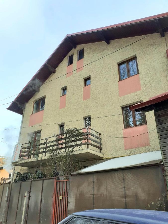 Casa Ryana Sinaia Ξενοδοχείο Εξωτερικό φωτογραφία